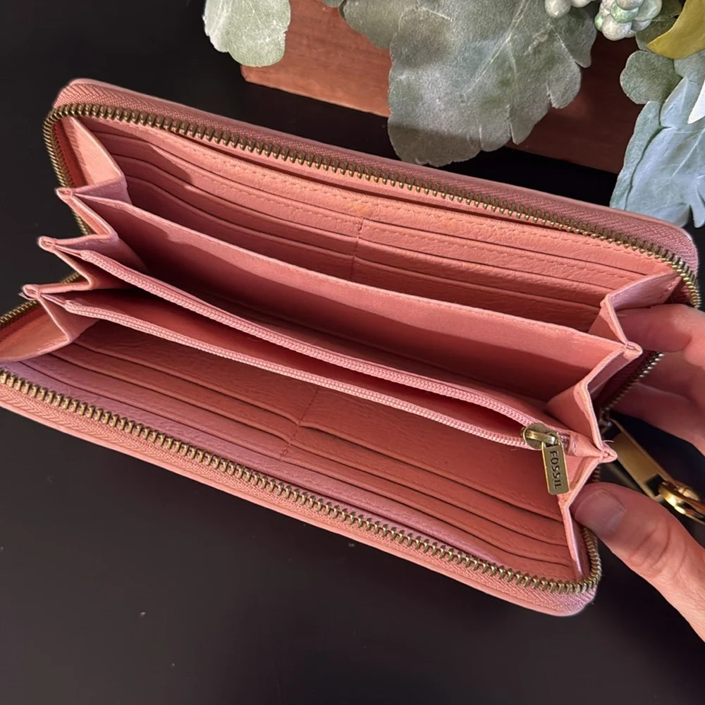 Fossil Logan Pink Leather Zip Around Wallet